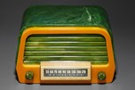 Air King A-600 ’Duchess’ Radio in Jade Green and Yellow Catalin